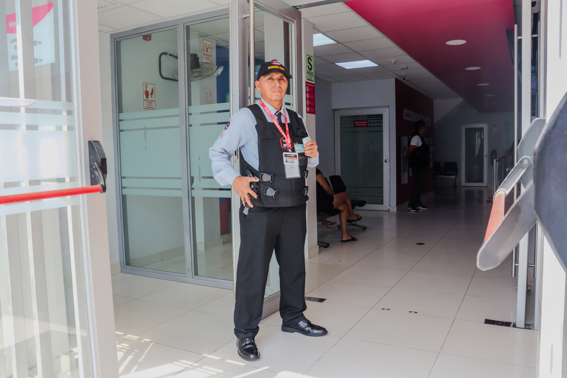 ¿Por qué contratar una empresa de seguridad privada formal y acreditada por SUCAMEC? — imagen 3