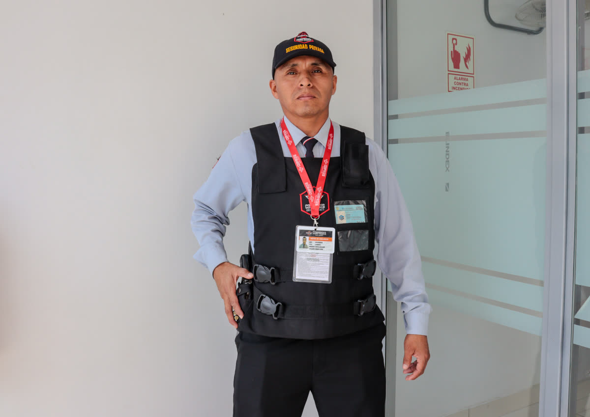 Agente de Seguridad (Armado)